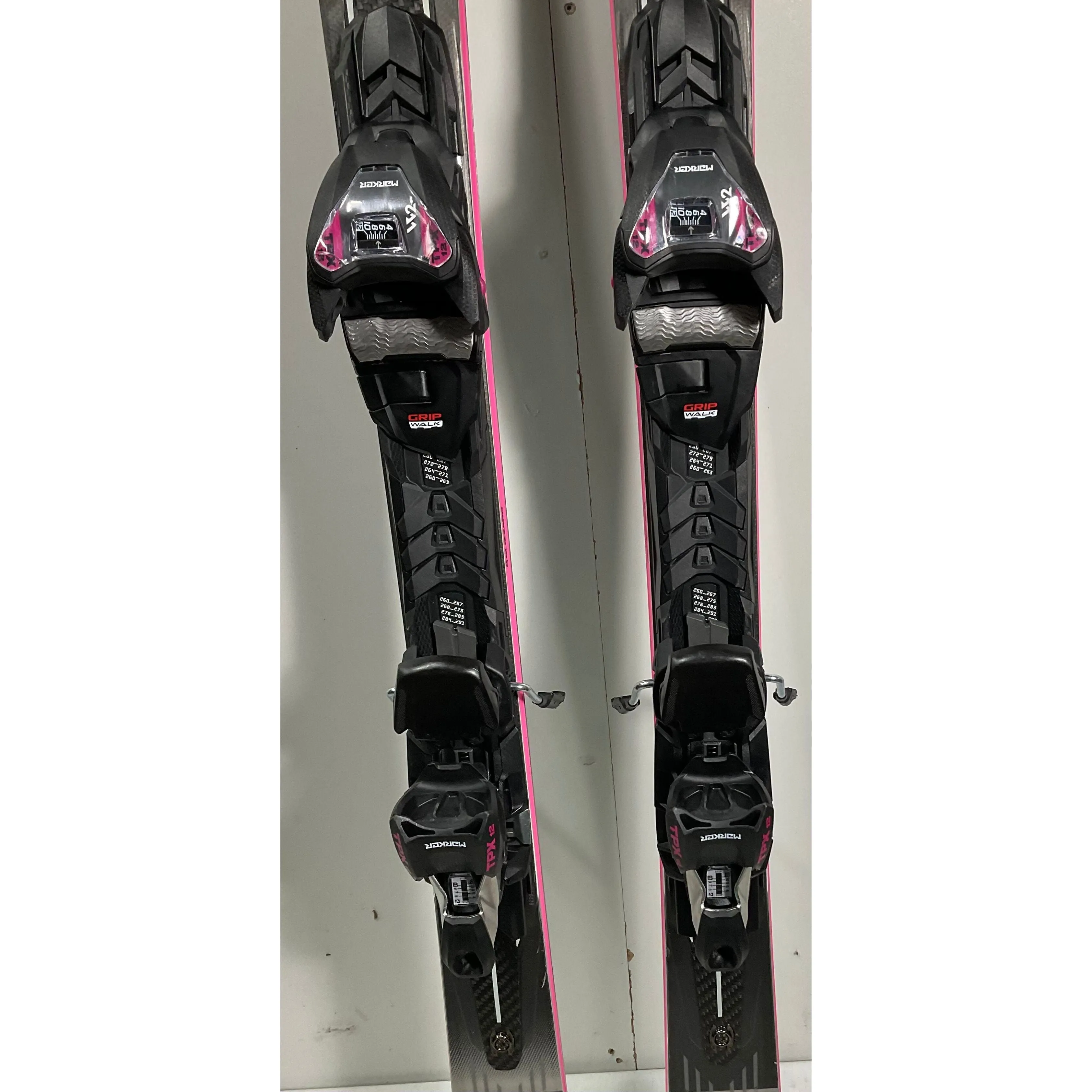 2024 Blizzard Phoenix R14 Pro 160cm Women's skis w/ Bindings