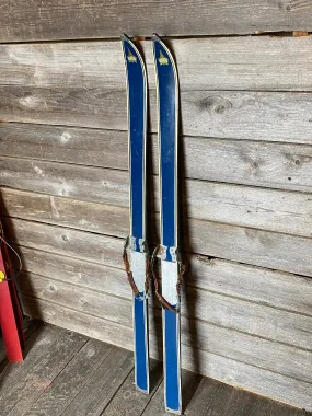 Vintage Junior Skis - Montrose Blue