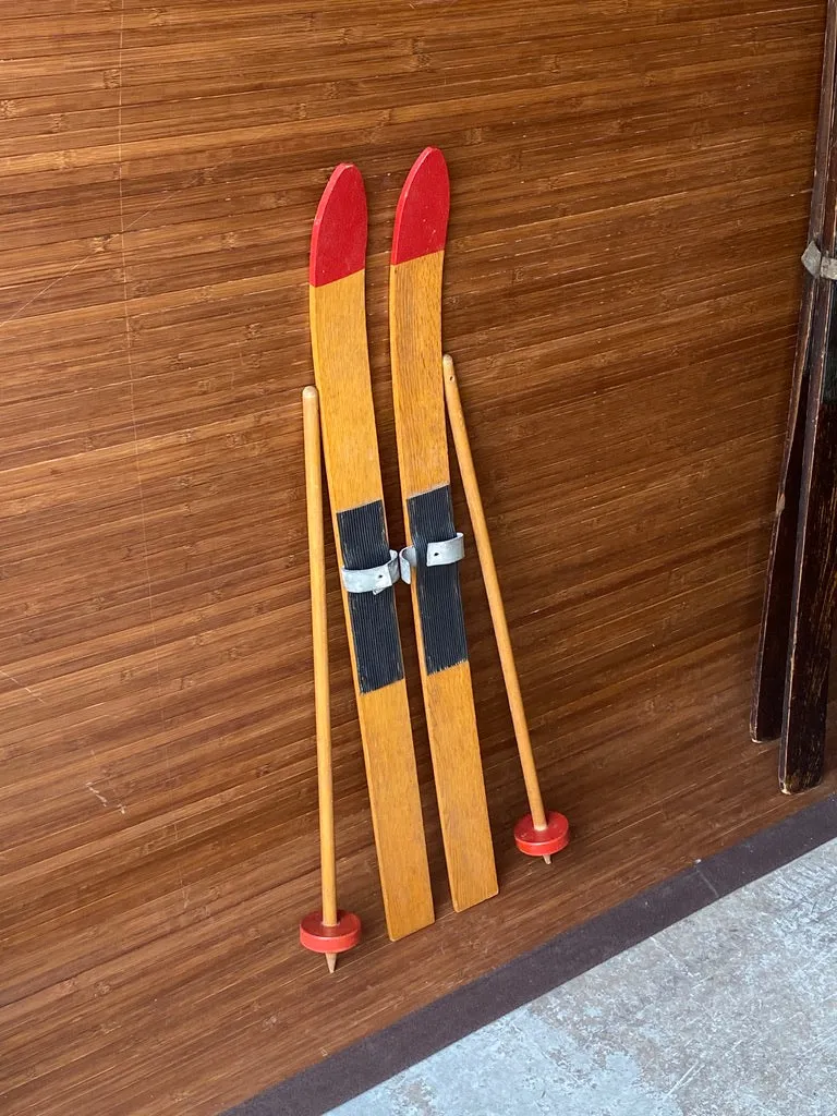 Vintage Skis - Childrens Winter Skis